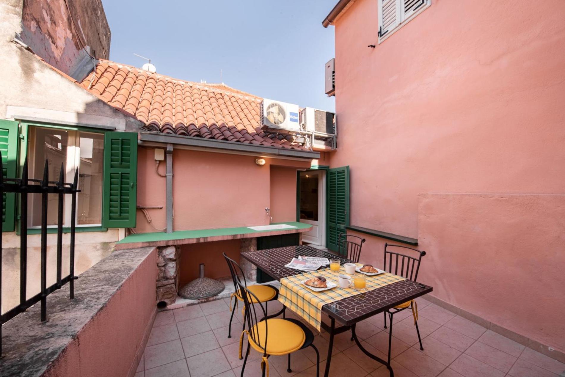 Duplex With Terrace In The City Centar 스플리트 외부 사진